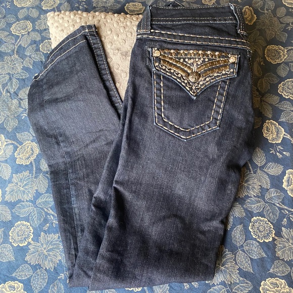 Miss Me Straight Leg Dark Denim Jeans size 26 with 31 inch inseam. - Picture 2 of 9